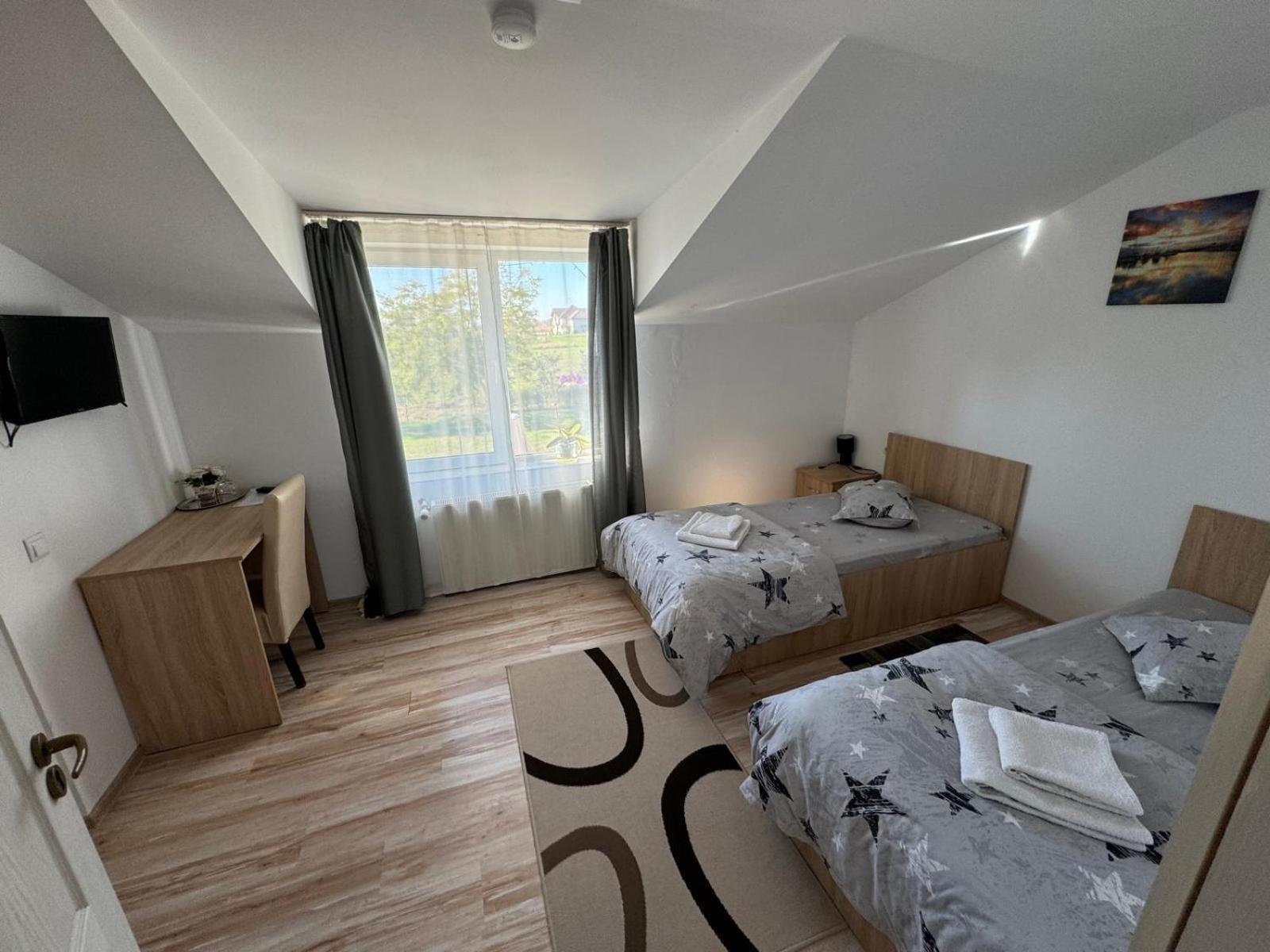 Casa Soral Panzió Felőr Kültér fotó